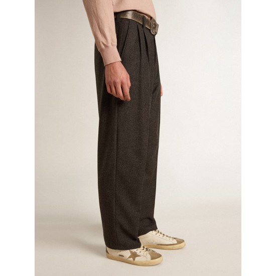 Super-Star with suede star and brown leather heel tab