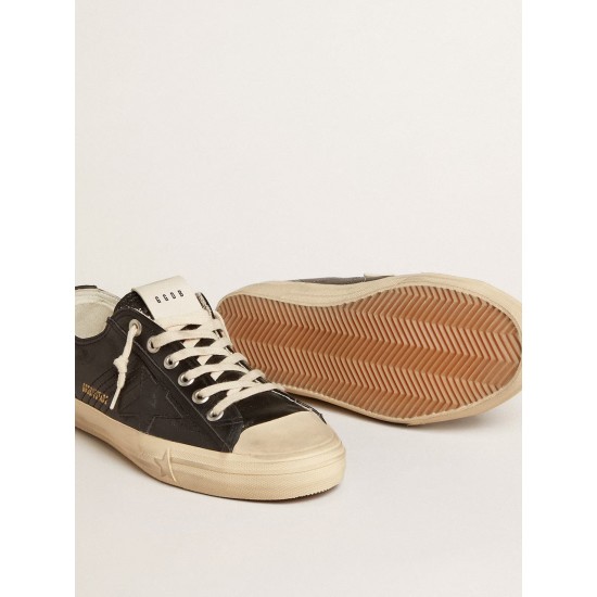 Men's V-Star in black nappa leather with a black leather star