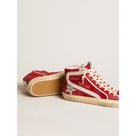 Slide in red suede with silver star and lizard print flash
