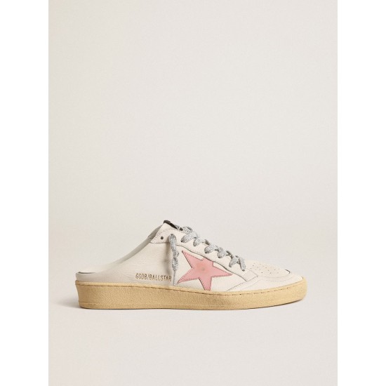 Ball Star Sabots in white nappa with an old-rose leather star
